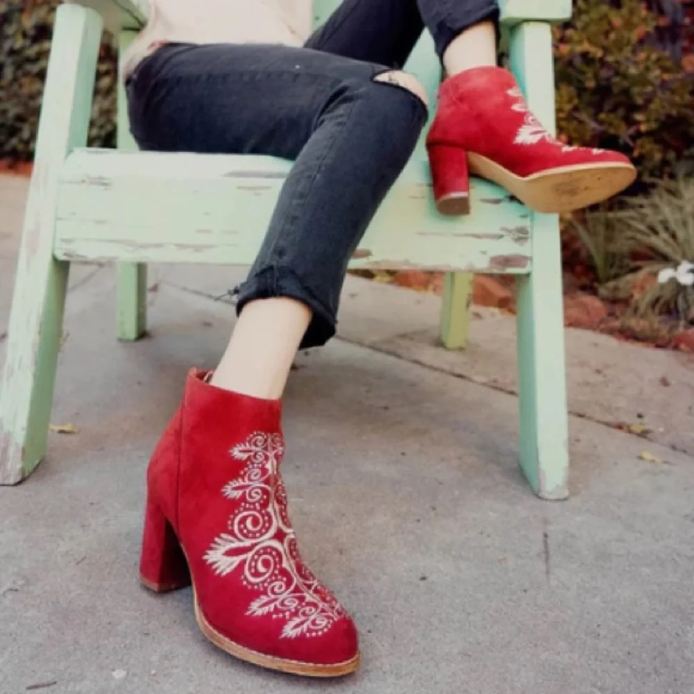 Mi.iM Red Embroidered Ankle Boot, Size 9 - Picture 6 of 7